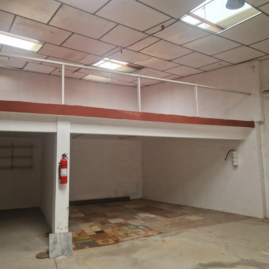 Nave industrial de alquiler en Torrelaguna
