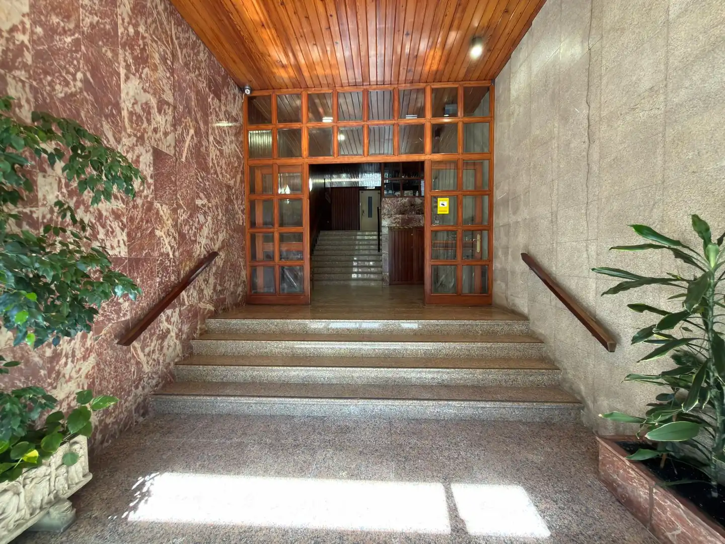 Piso en venta en Pontevedra Capital  con Calefacción, Parquet y Horno