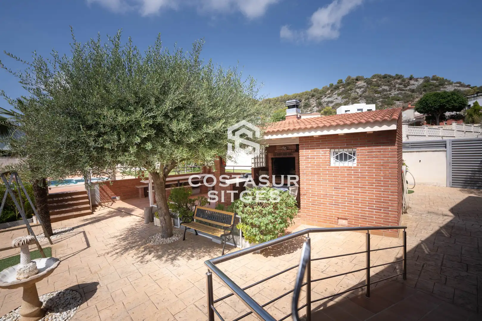 Casa amb terrassa en venda a Avinguda Til·lers, imagen 4