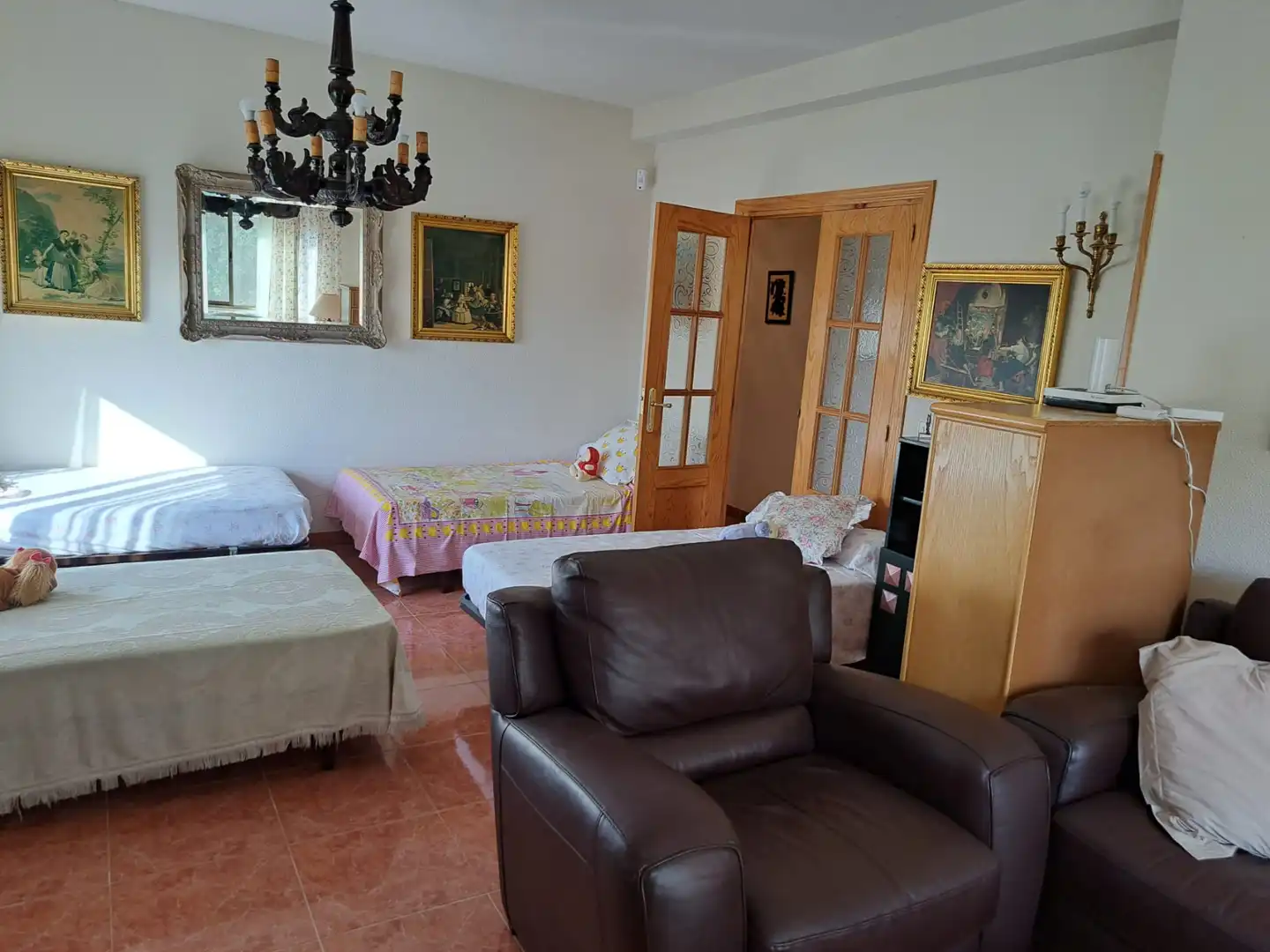 Sala d'estar de Casa o xalet en venda en Albalate de Zorita amb Calefacció, Jardí privat i Terrassa