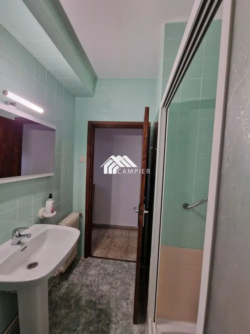 Baño de Piso en venta en Albacete con Aire acondicionado, Calefacción y Terraza