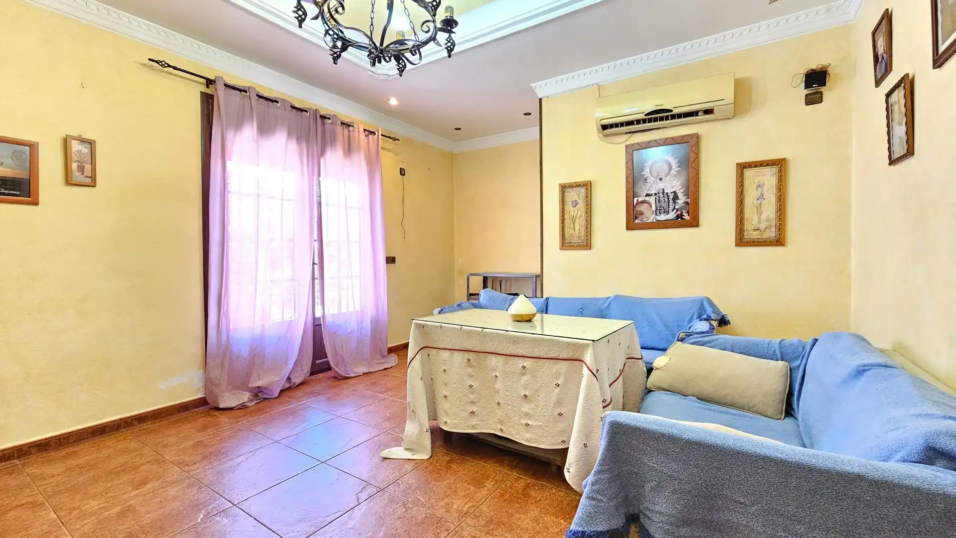 Sala d'estar de Pis en venda en Chipiona amb Moblat