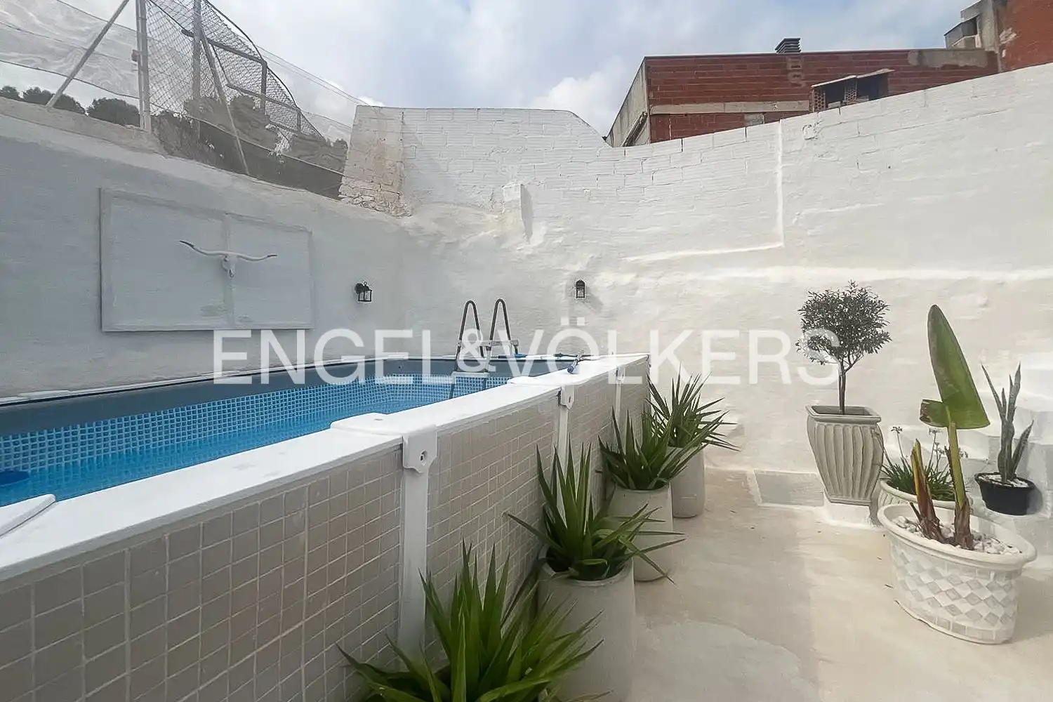 Piscina de Casa adosada en venda en Gilet amb Calefacció, Terrassa i Piscina