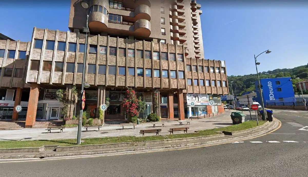 Vista exterior de Local de lloguer en Bilbao 