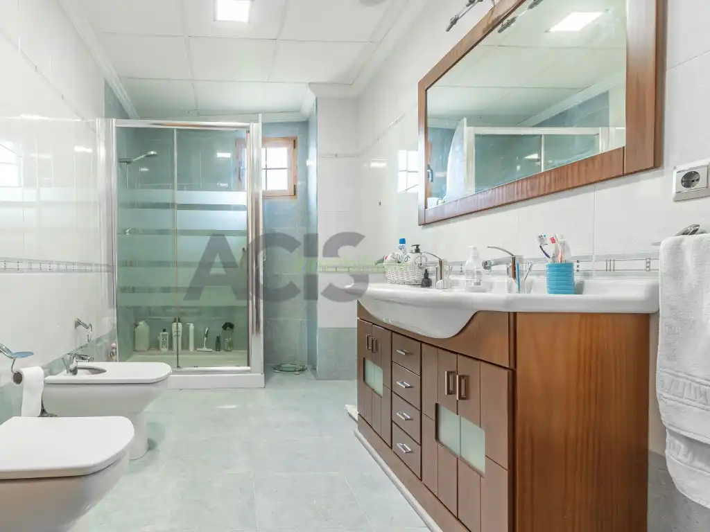 Bathroom of Flat for sale in Benimodo  with Air Conditioner, Terrace and Balcony