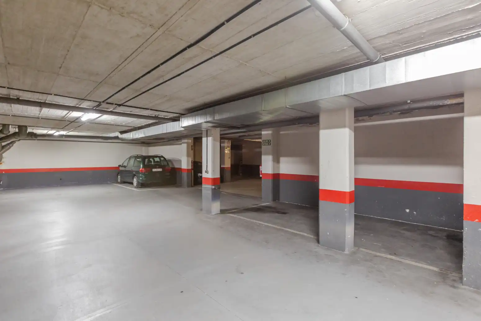 Parking of Flat for sale in  Pamplona / Iruña  with Heating, Terrace and Storage room