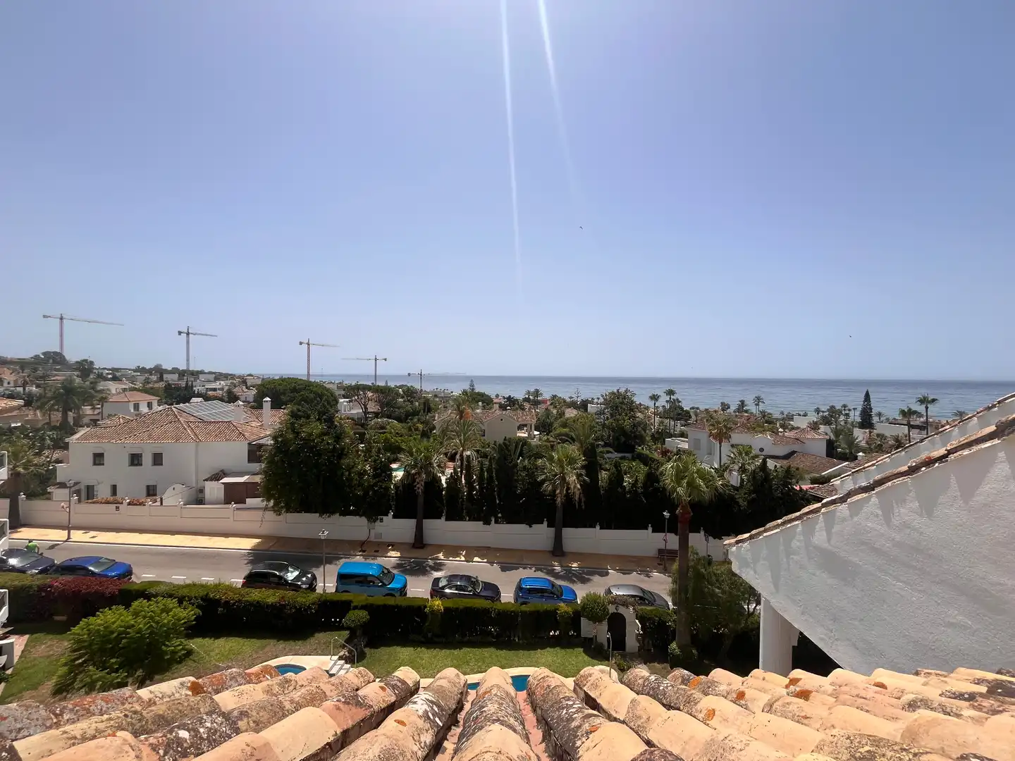 Außenansicht von Maisonette zur Miete in Marbella mit Klimaanlage, Terrasse und Möbliert
