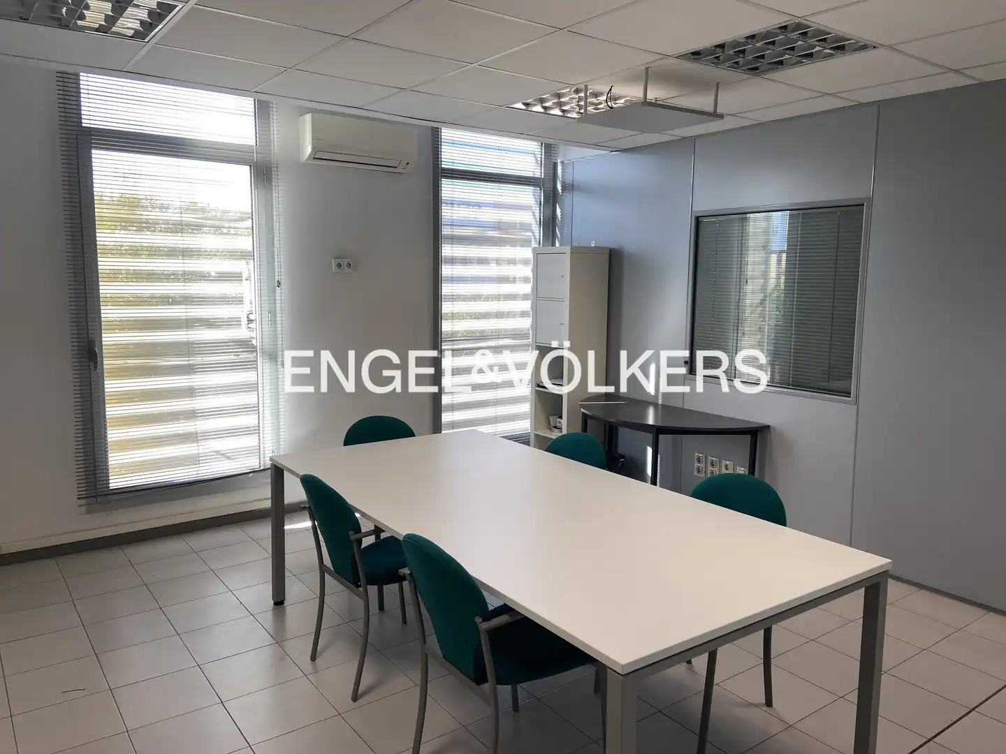 Nau industrial en venda en L'Hospitalet de Llobregat