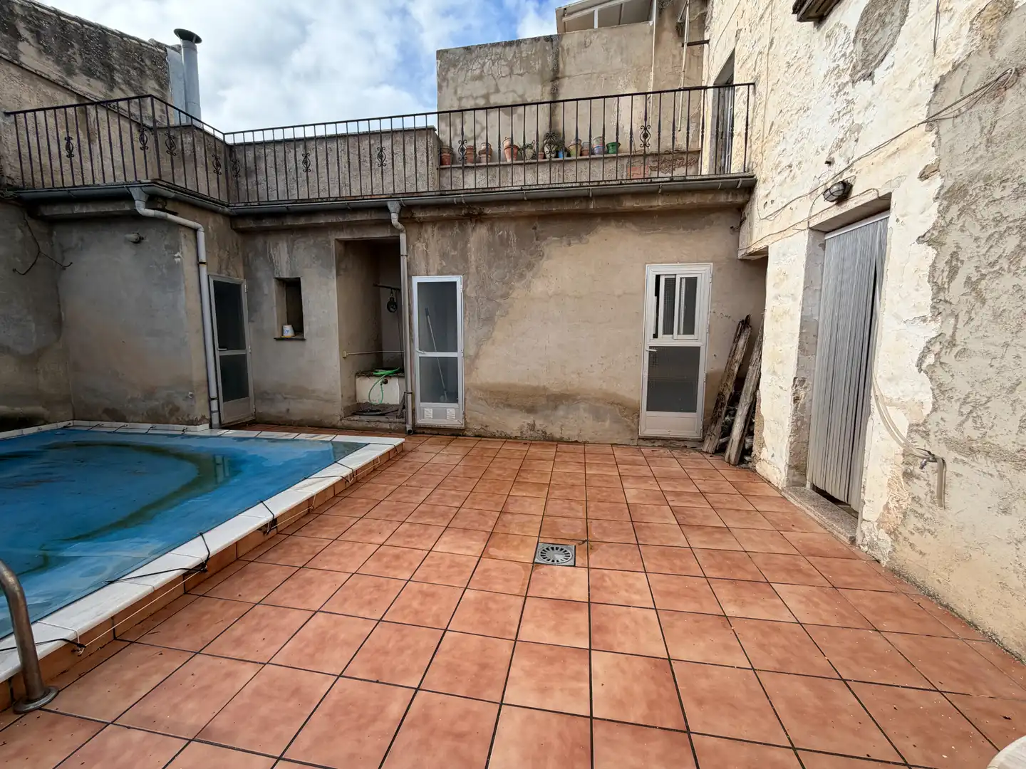 Swimming pool of Houses for sale in Úbeda  with Terrace, Storage room and Swimming Pool