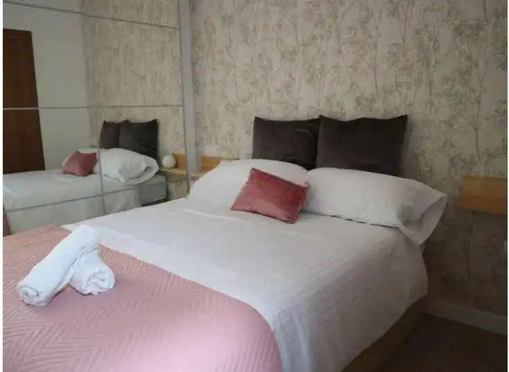 Dormitori de Estudi de lloguer en Málaga Capital amb Aire condicionat, Moblat i Balcó