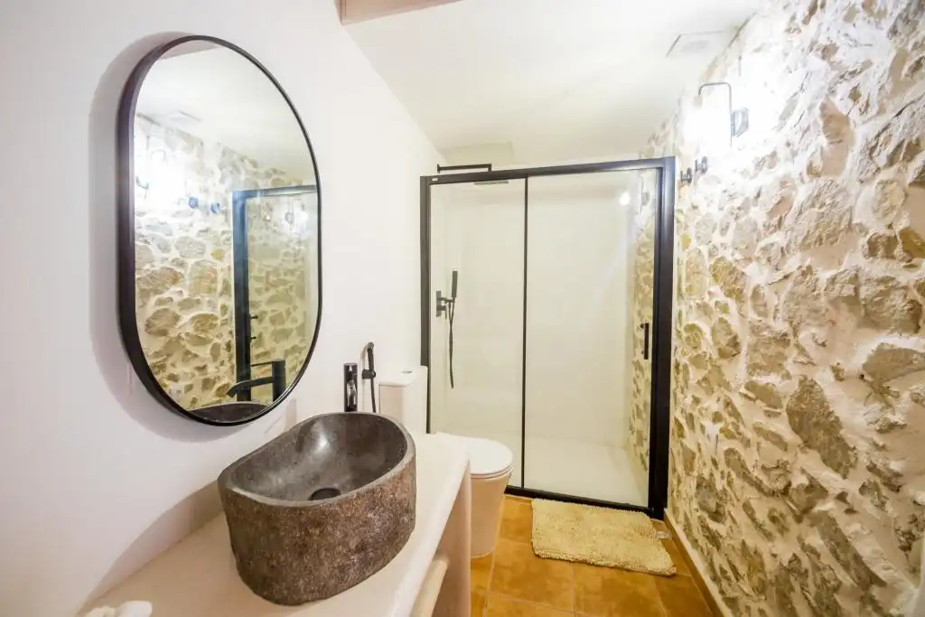 Bany de Casa o xalet en venda en Calonge i Sant Antoni amb Aire condicionat, Calefacció i Jardí privat