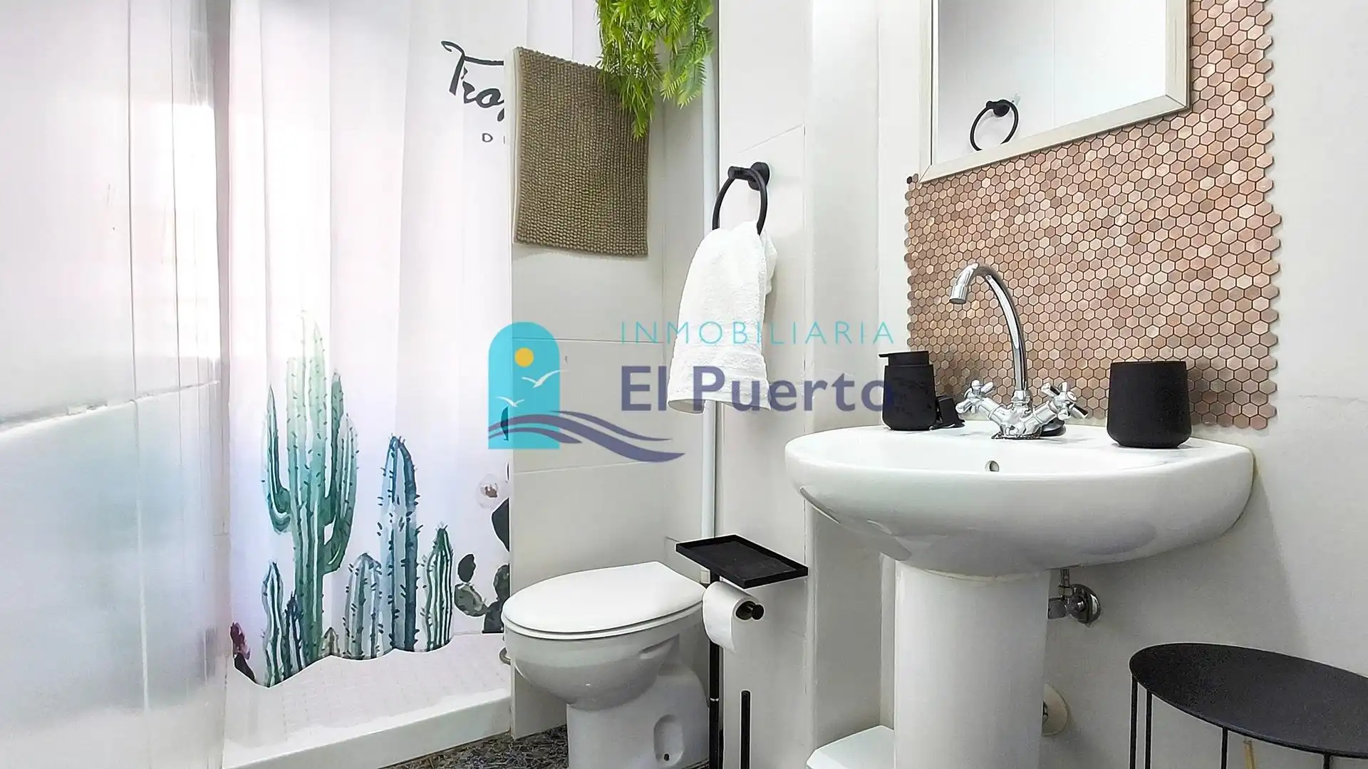 Baño de Apartamento en venta en Águilas con Aire acondicionado y Amueblado