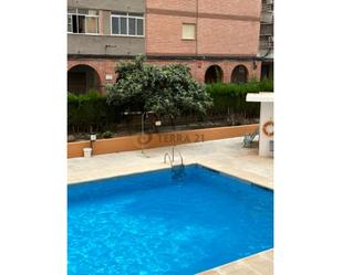 Piscina de Pis de lloguer en  Jaén Capital amb Piscina, Moblat i Balcó