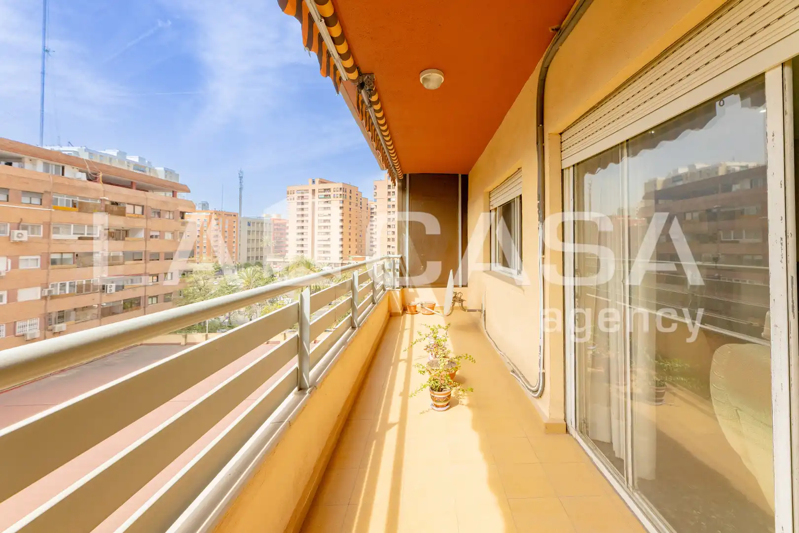 Flat with terrace for sale in Plaça de Fra Lluís Colomer, imagen 6