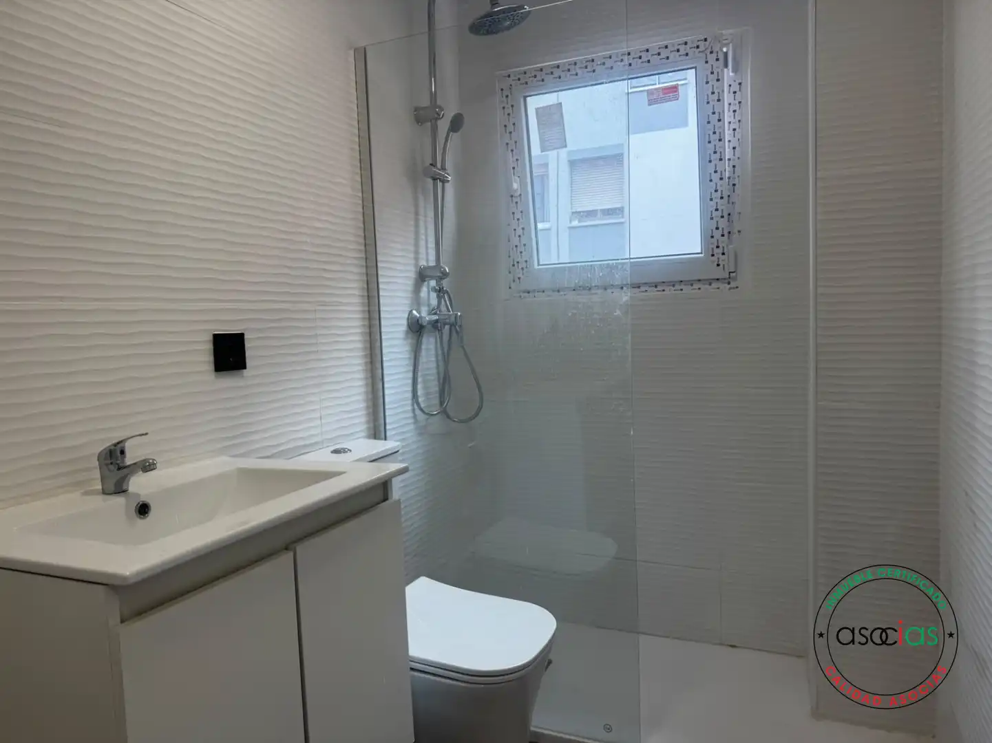 Bathroom of Flat for sale in Gijón   with Heating