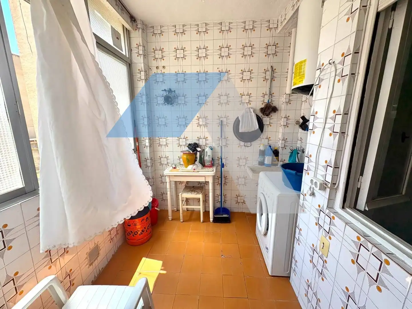 Küche von Wohnung zum Verkauf in Sant Joan d'Alacant mit Balkon
