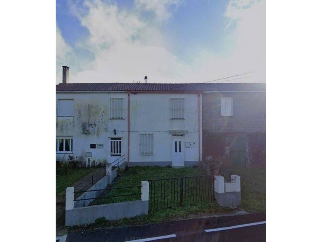 Vista exterior de Casa o xalet en venda en Vilasantar amb Jardí privat