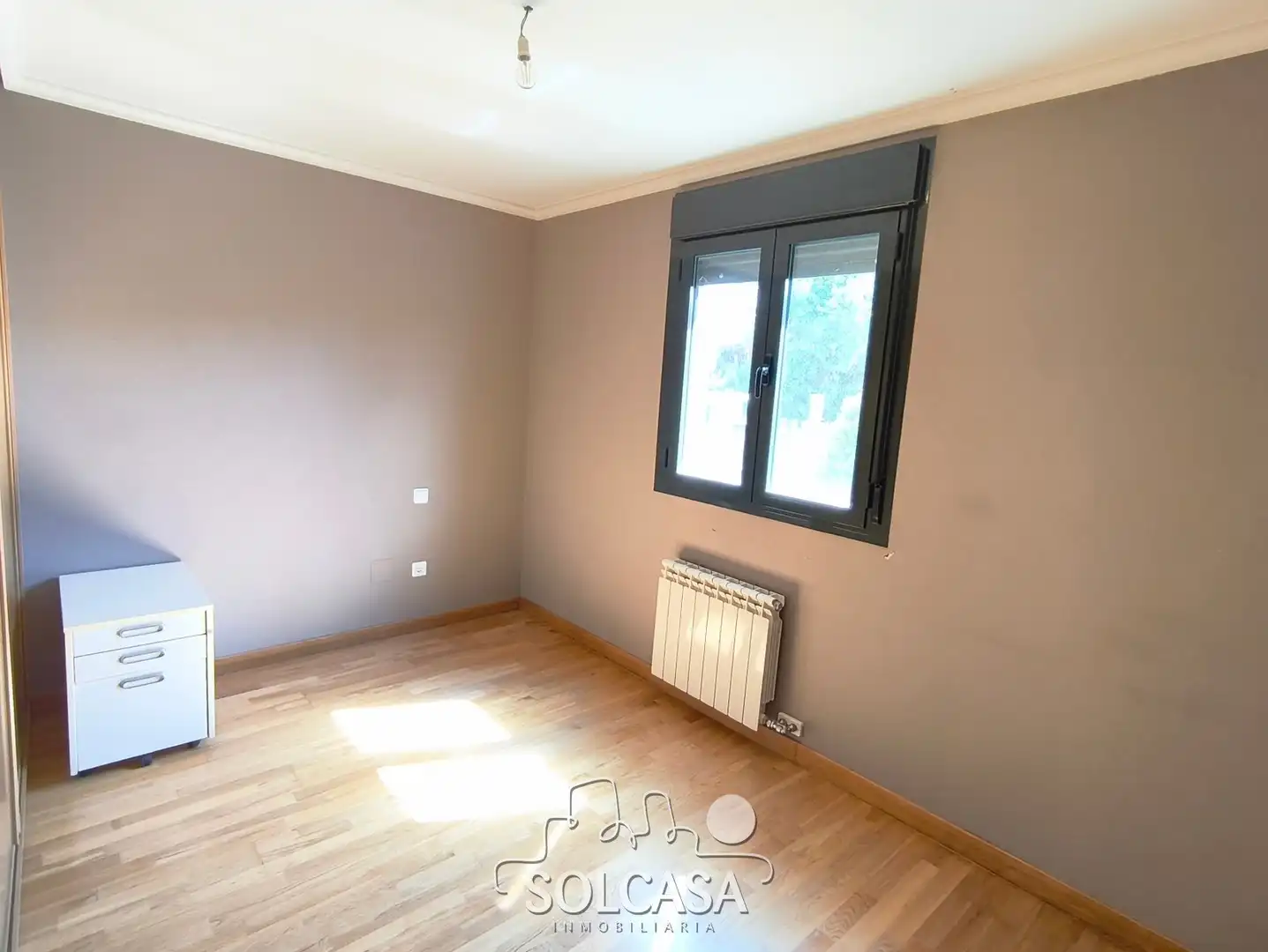 Habitación de Casa o chalet en venta en Renedo de Esgueva con Calefacción, Jardín privado y Parquet