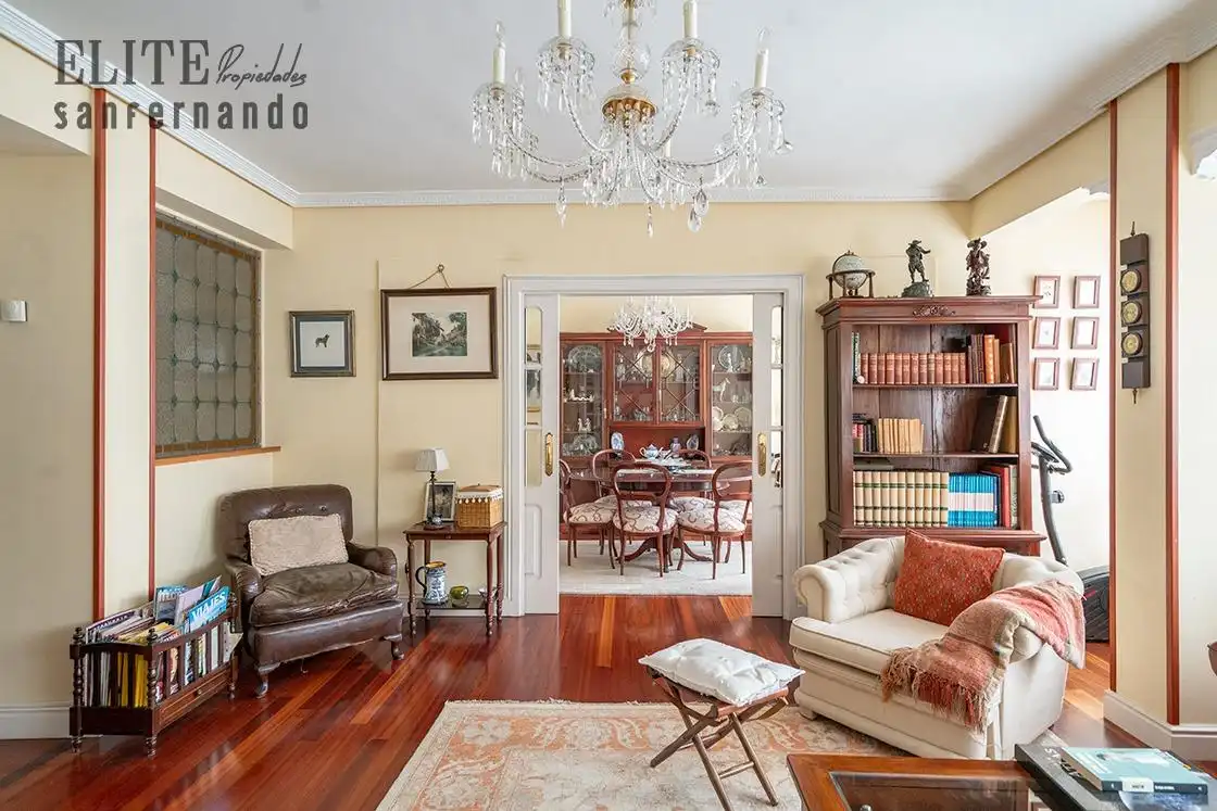Wohnzimmer von Wohnung zum Verkauf in Santander mit Parkett
