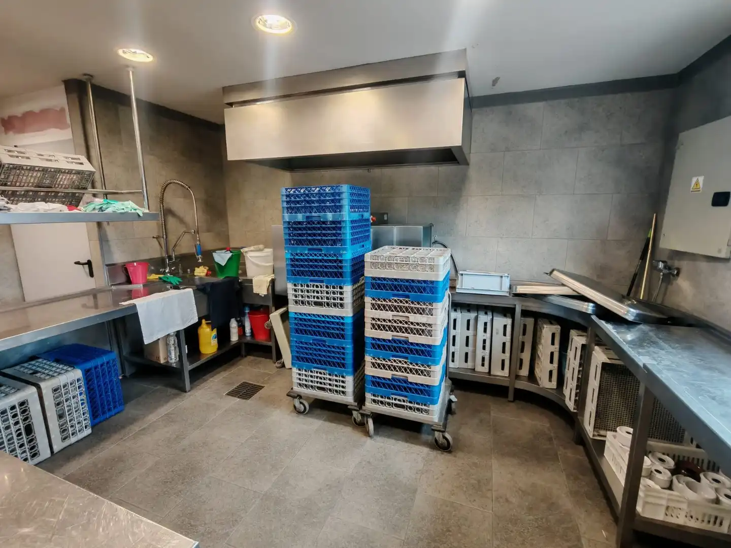 Kitchen of Houses for sale in Montcada i Reixac  with Air Conditioner, Heating and Terrace
