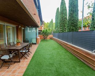 Terrassa de Planta baixa de lloguer en Sant Cugat del Vallès amb Aire condicionat, Calefacció i Jardí privat