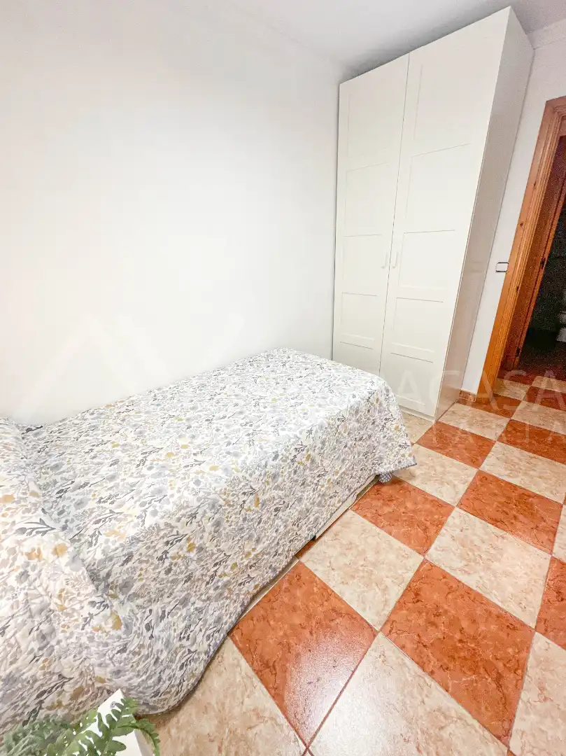 Flat for rent in Parque Ayala - Jardín de la Abadía - Huelín