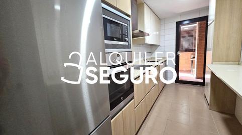 Photo 3 of Flat to rent in Fernando VII, San José - Buenos Aires, Madrid