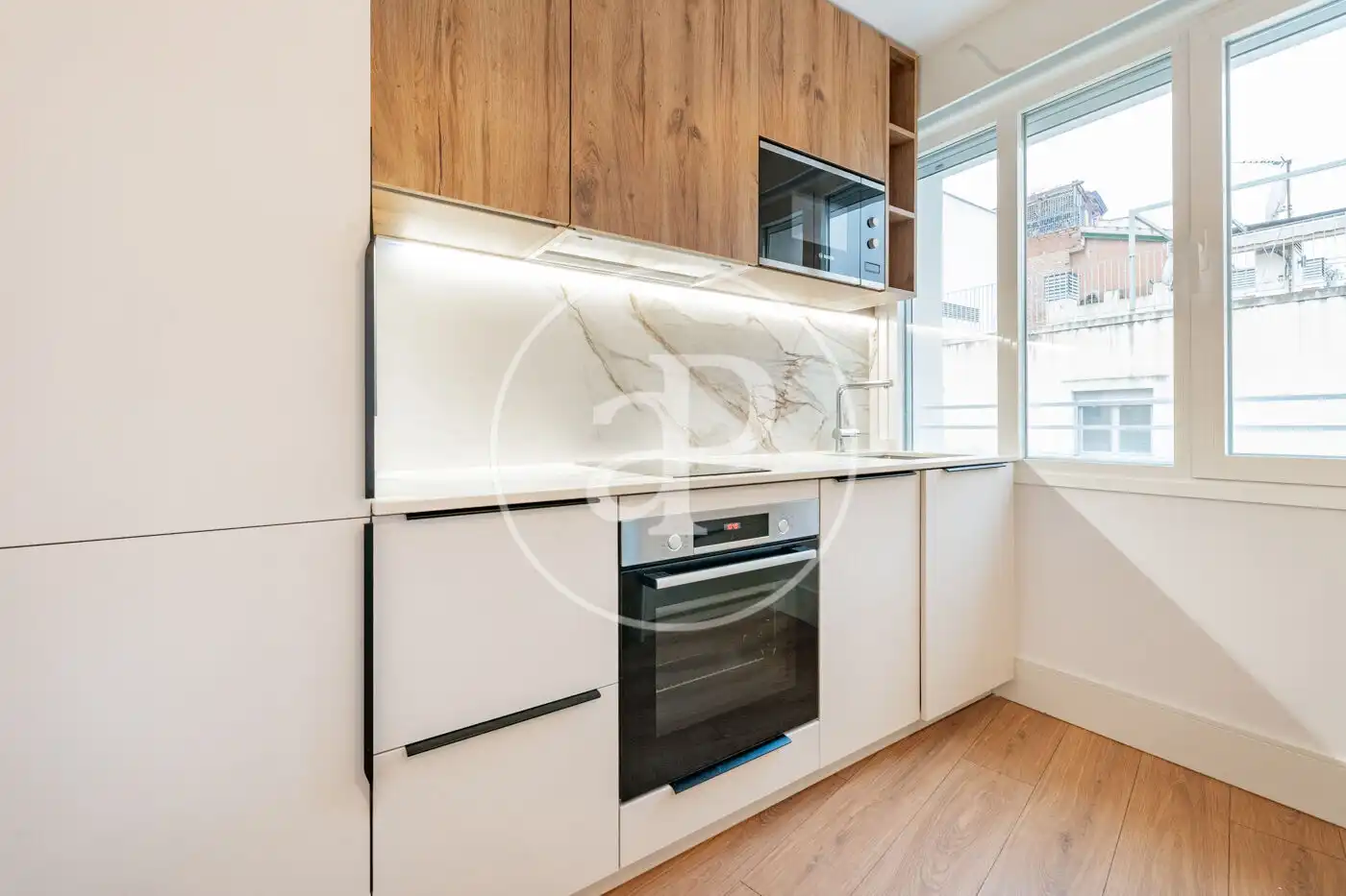 Kitchen of Flat for sale in Madrid  with Air Conditioner, Heating and Storage room