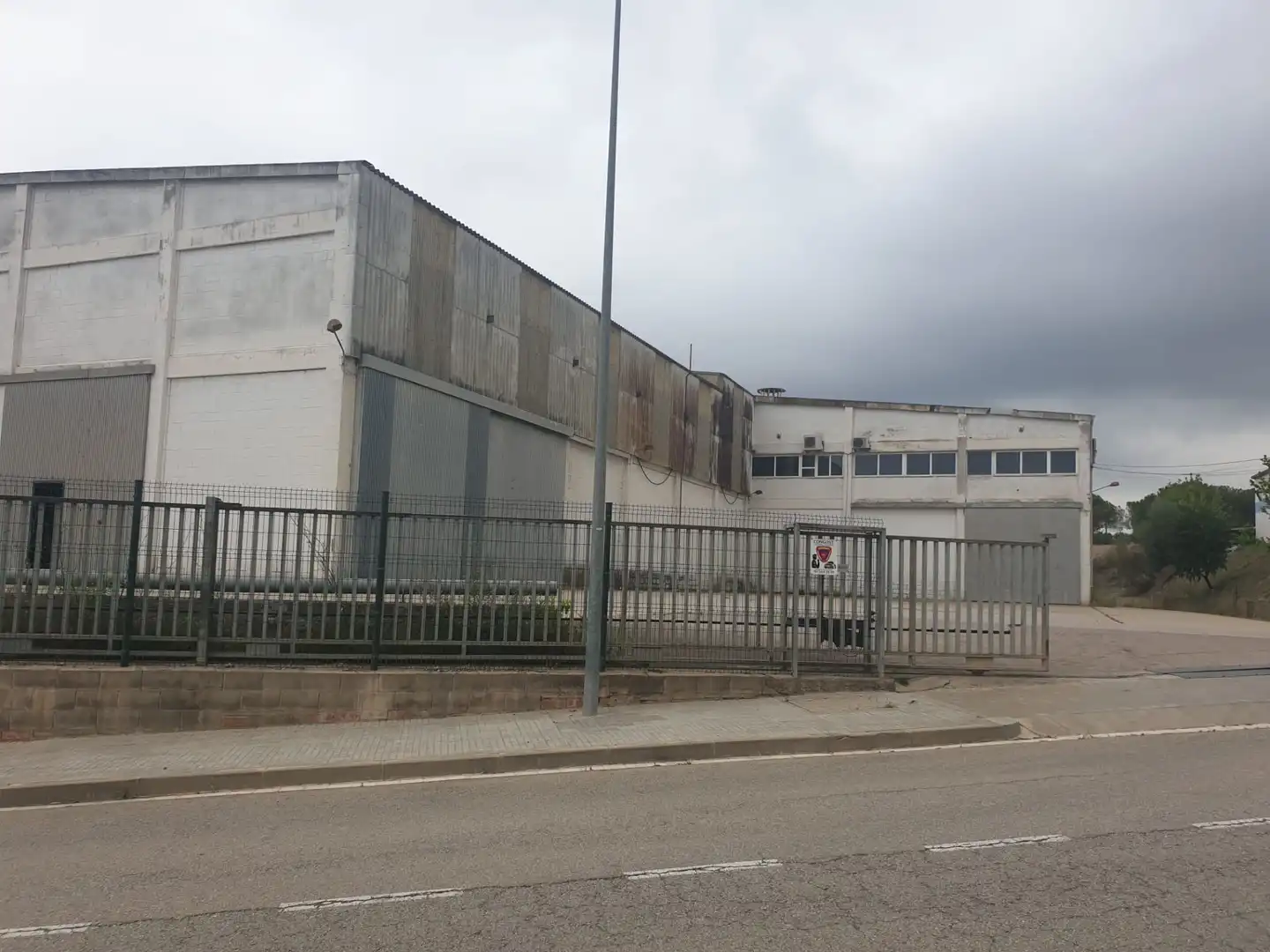 Nau industrial de lloguer a Cami Ral, imagen 5