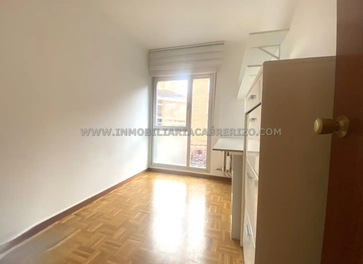 Habitación de Piso en venta en  Pamplona / Iruña con Calefacción, Jardín privado y Parquet