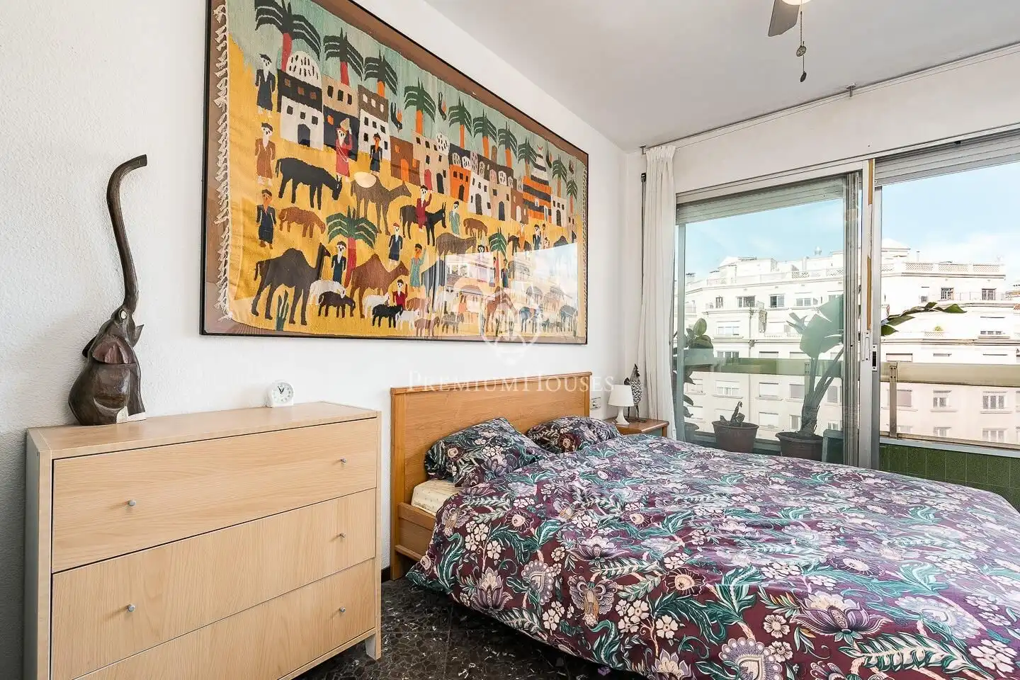 Habitación de Piso en venta en Barcelona con Calefacción, Terraza y Balcón