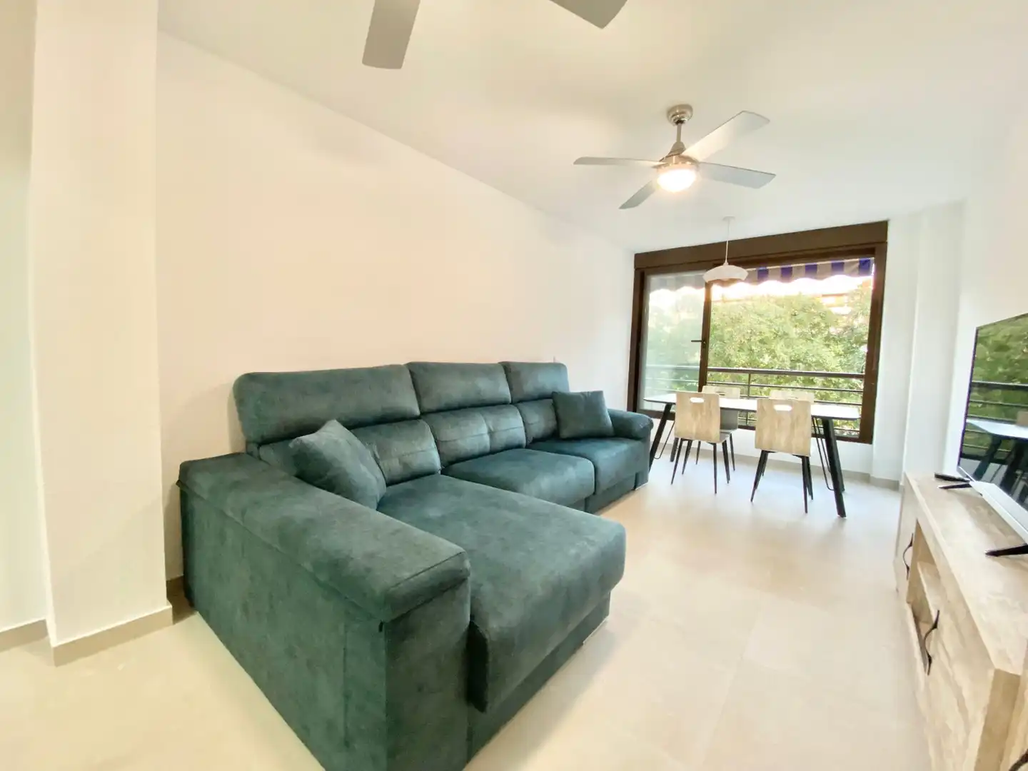 Living room of Apartments for rent in Guardamar del Segura  with Heating, Furnished and Washing machine