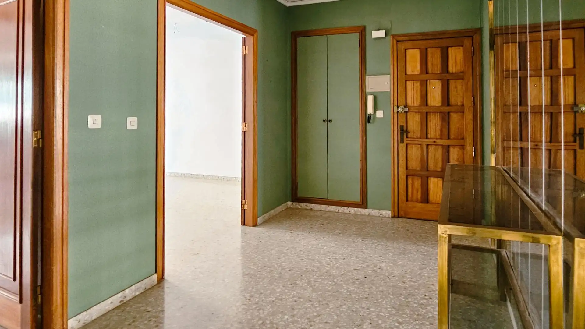 Flat for sale in Gandia  with Storage room and Balcony