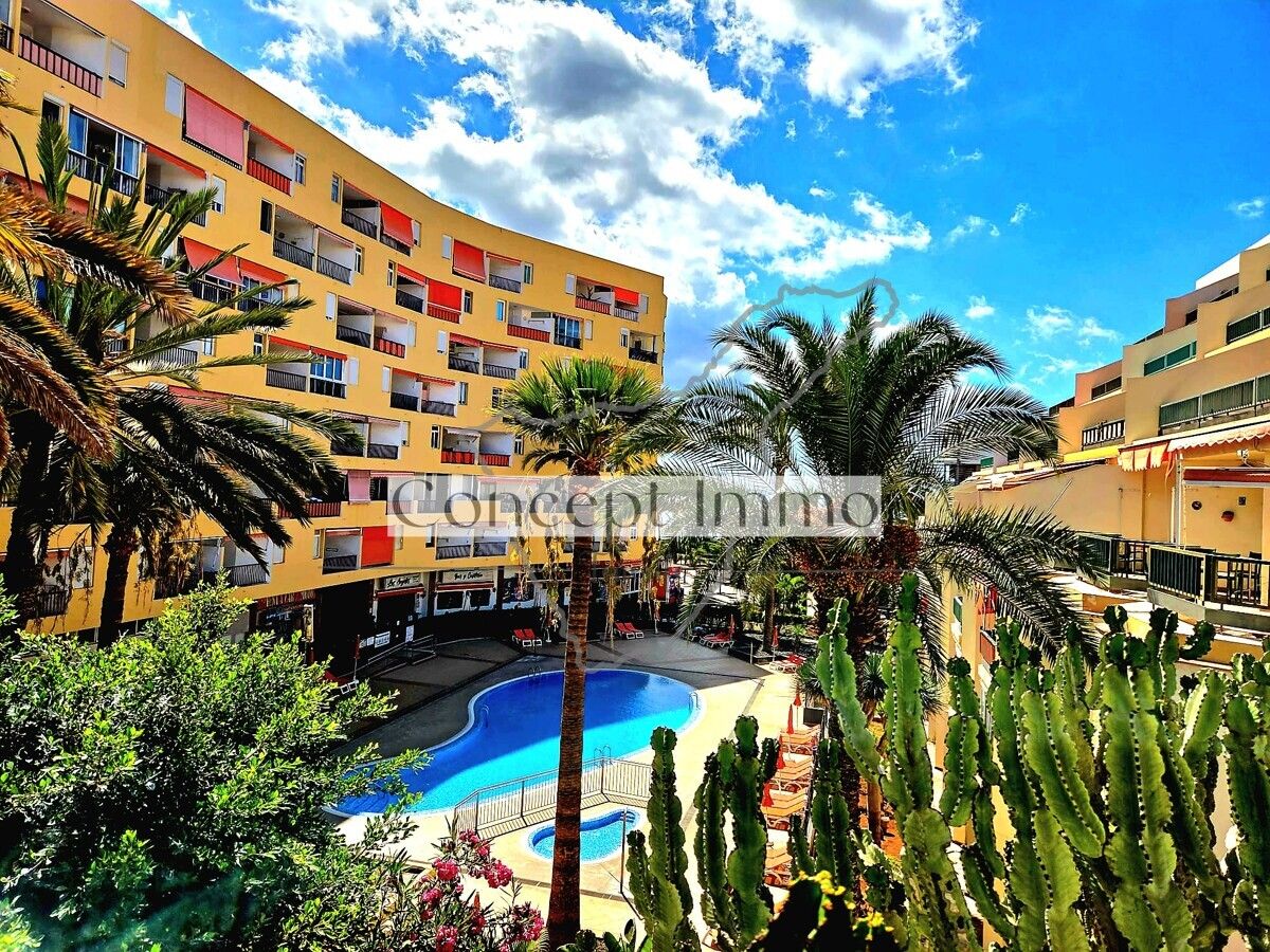 Exterior view of Flat for sale in Arona  with Terrace, Alarm and Community pool