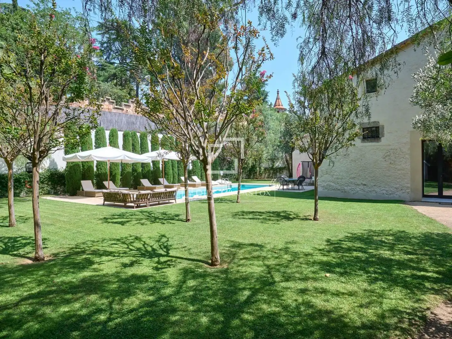 Jardí de Casa o xalet en venda en Alella amb Aire condicionat, Calefacció i Jardí privat