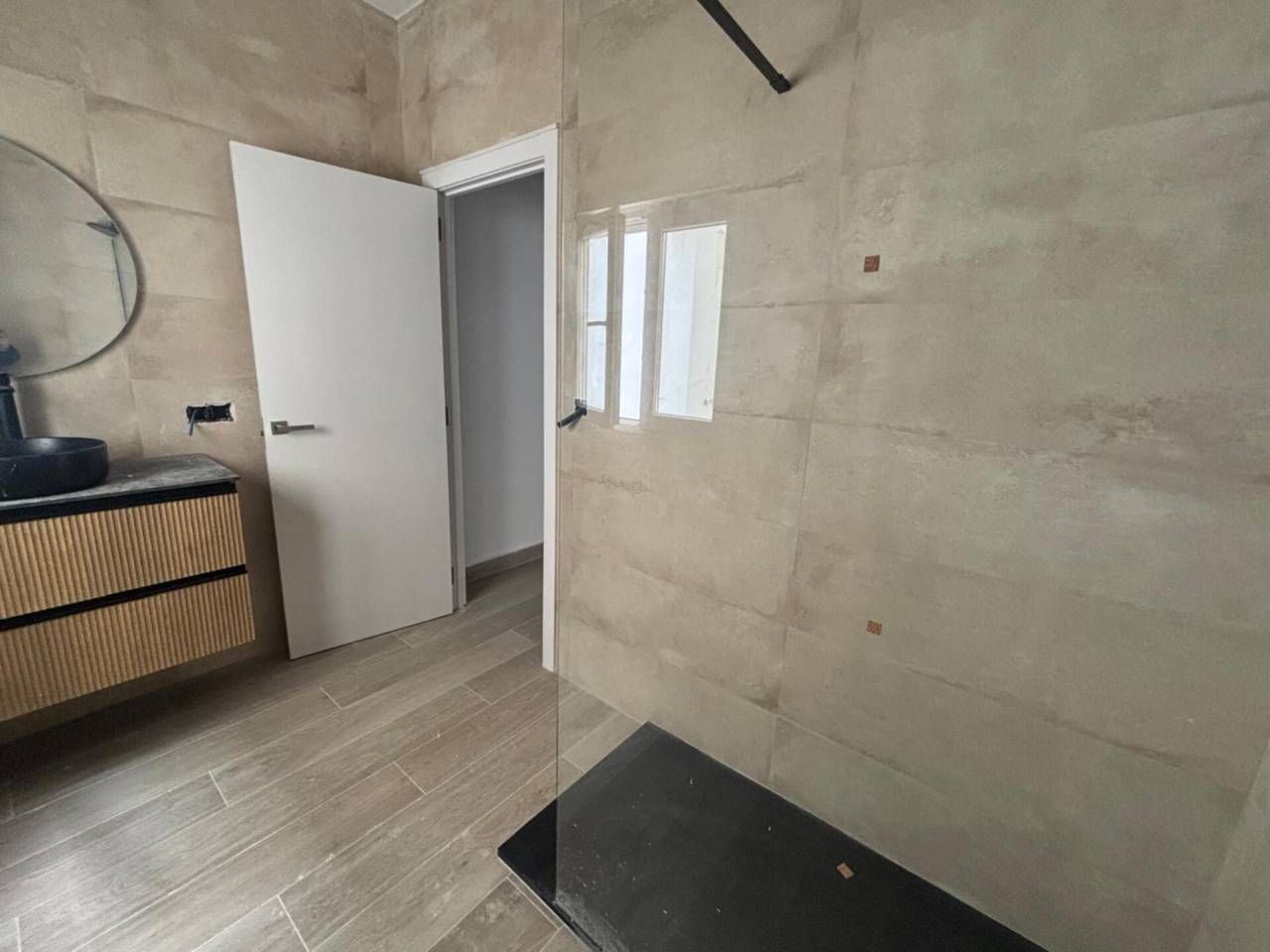 Bany de Pis de lloguer en Castellón de la Plana / Castelló de la Plana amb Aire condicionat, Traster i Balcó