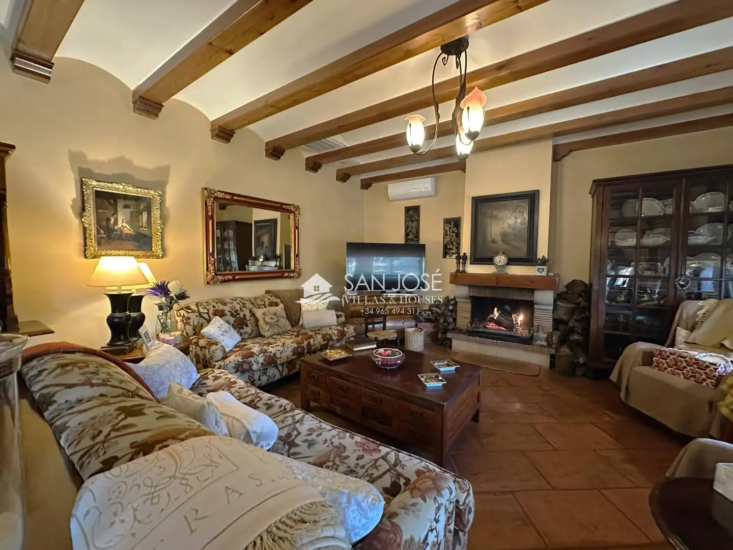 Sala de estar de Casa o chalet en venta en Novelda con Aire acondicionado, Calefacción y Jardín privado