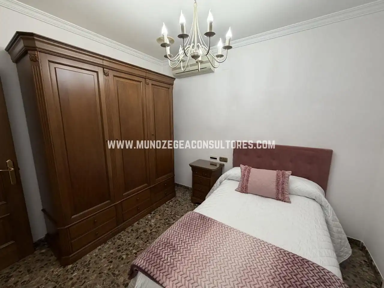 Bedroom of Houses for sale in Lucena  with Air Conditioner, Terrace and Storage room