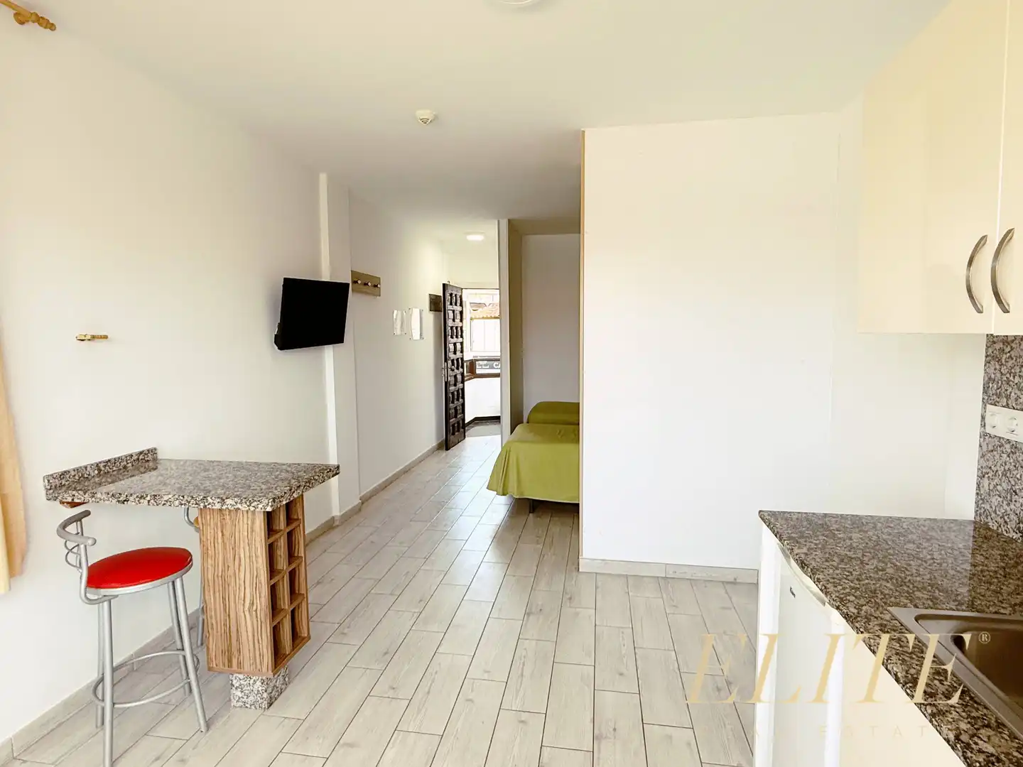 Habitación de Estudio en venta en San Bartolomé de Tirajana con Jardín privado, Terraza y Amueblado