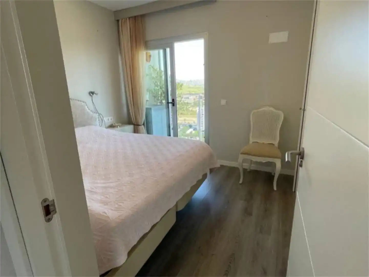 Dormitori de Apartament en venda en Calpe / Calp amb Aire condicionat, Piscina i Balcó