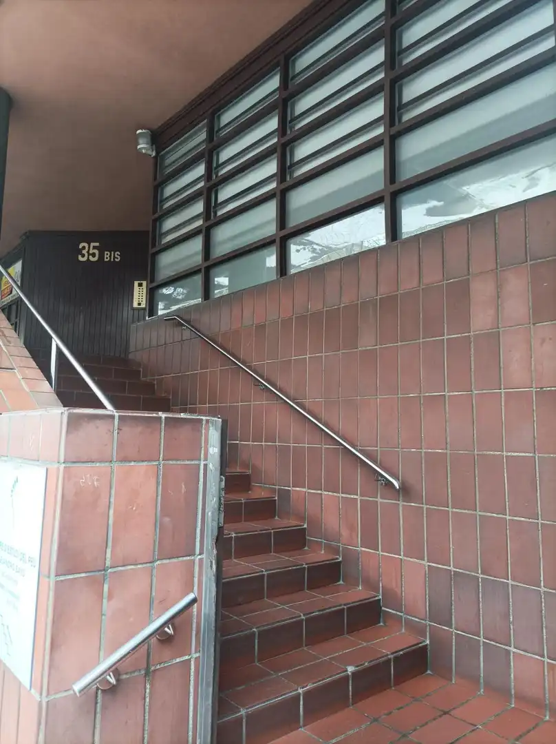 Local comercial en alquiler en Centre, imagen 2