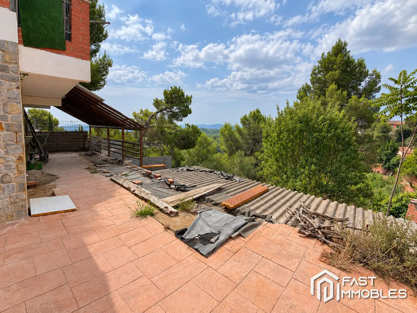 Terraza de Casa adosada en venta en Ponent
