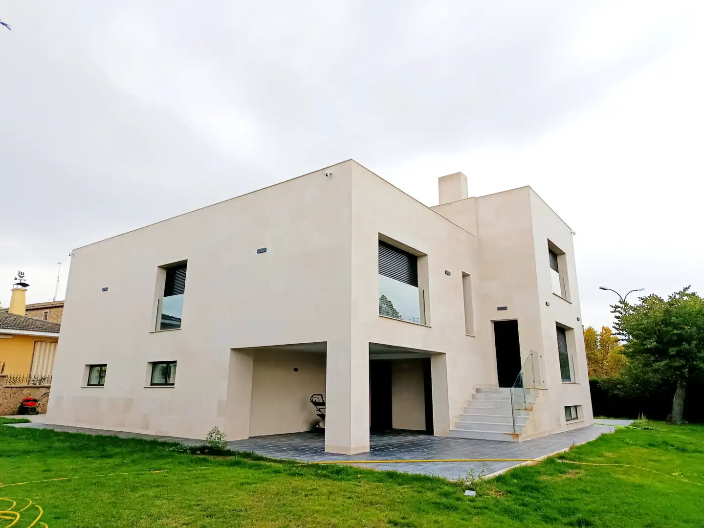 Vista exterior de Casa o chalet en venta en Villamayor con Calefacción, Jardín privado y Terraza