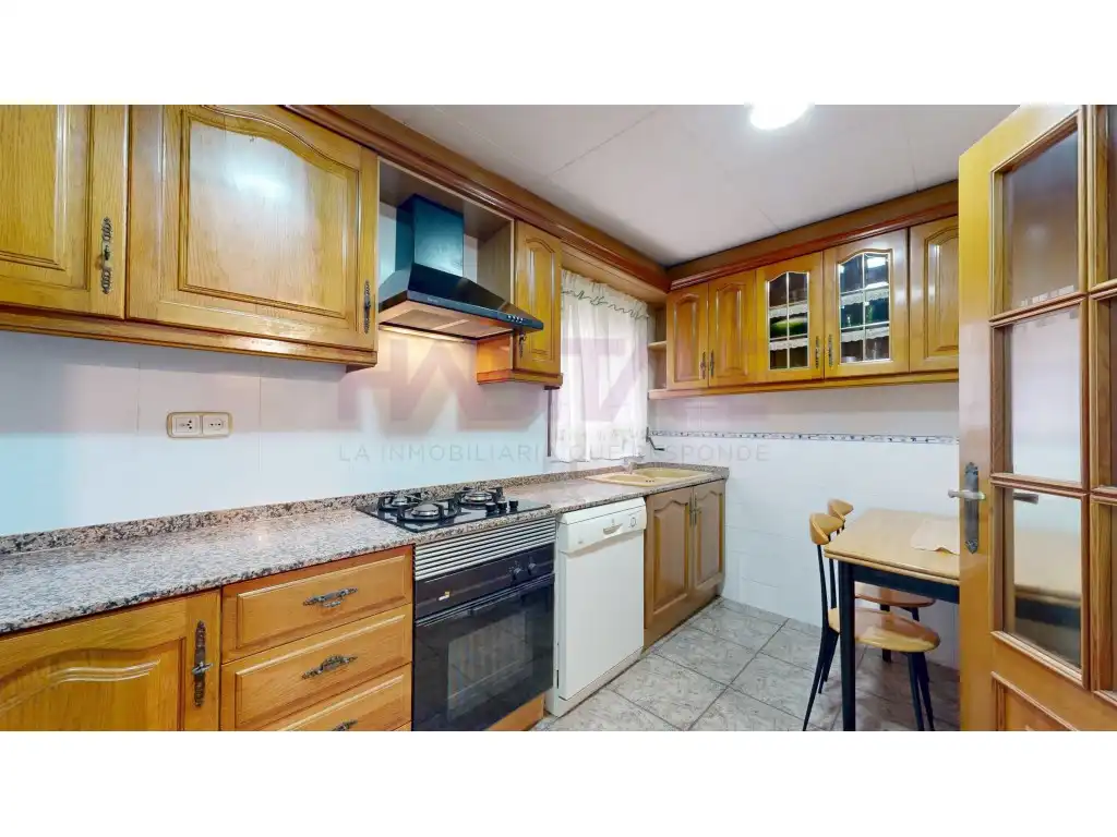 Cocina de Piso en venta en Quatre Carreres