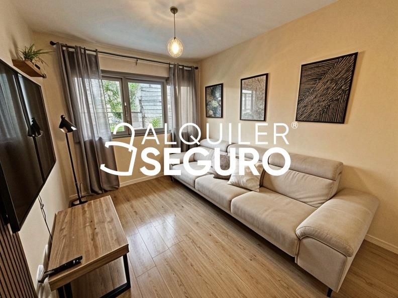 Living room of Flat for rent in Arganda del Rey  with Air Conditioner, Heating and Swimming Pool