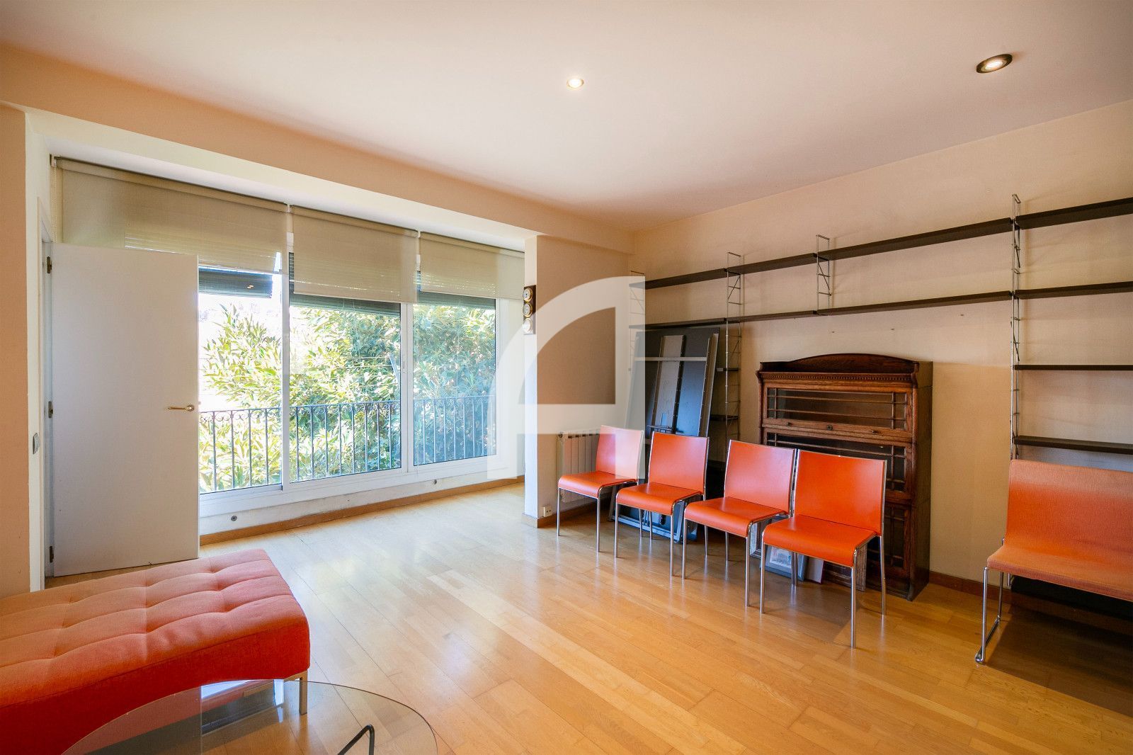 Sala de estar de Piso en venta en  Barcelona Capital con Aire acondicionado, Calefacción y Parquet