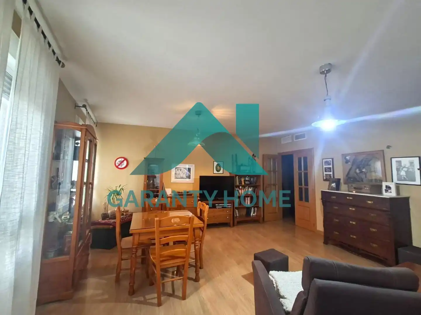 Sala de estar de Piso en venta en Cáceres Capital