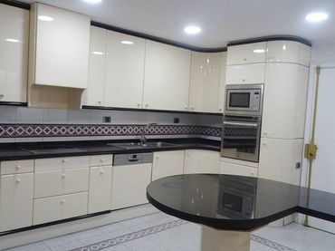 Appartement avec ascenseur à louer à Calle Calle Munguía
