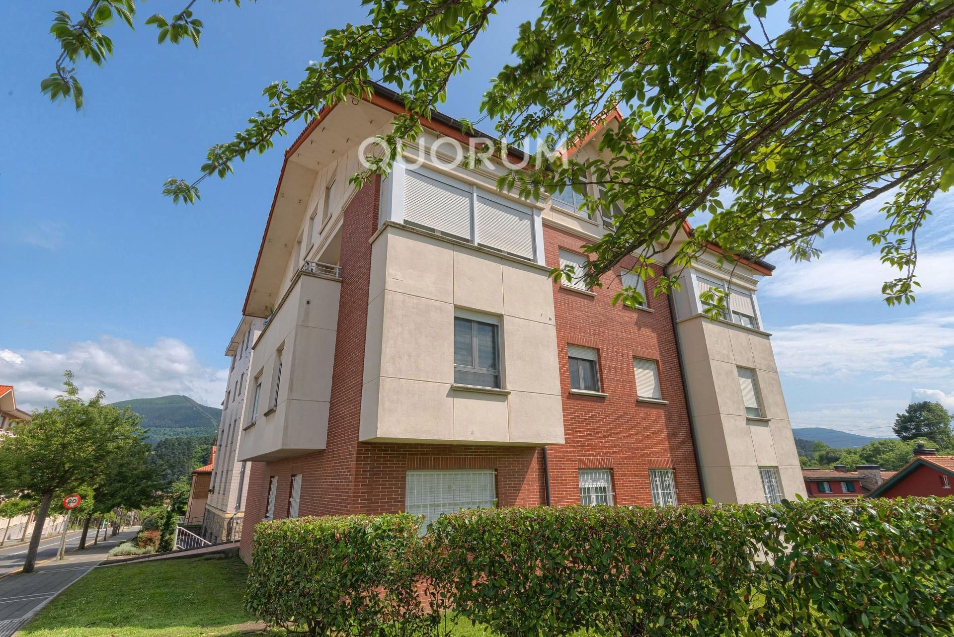 Exterior view of Flat for sale in Arrigorriaga  with Heating and Storage room