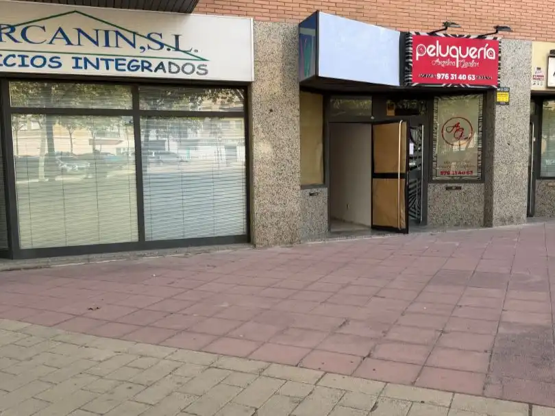 Local de lloguer en Zaragoza amb Aire condicionat